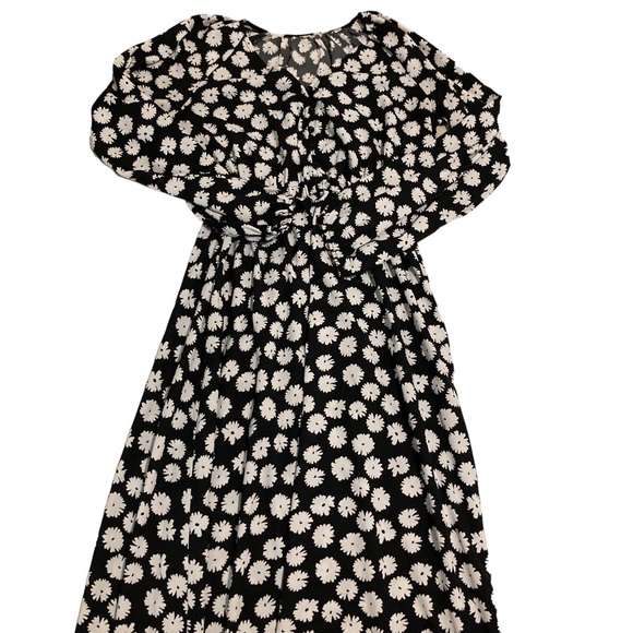Cottagecore black and white floral maxi dress from Japan - Picture 1 of 5